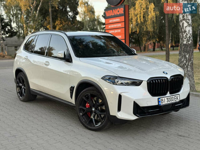 Белый БМВ Х5, объемом двигателя 3 л и пробегом 77 тыс. км за 85000 $, фото 1 на Automoto.ua