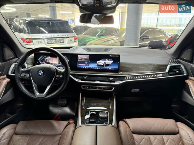 Білий БМВ Х5, об'ємом двигуна 3 л та пробігом 25 тис. км за 85000 $, фото 23 на Automoto.ua