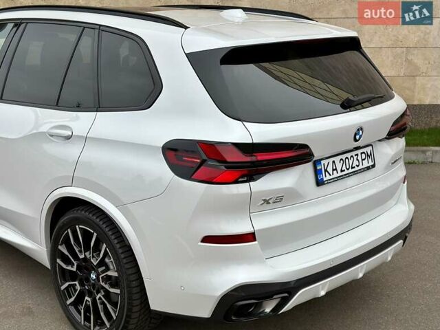 Белый БМВ Х5, объемом двигателя 2.99 л и пробегом 60 тыс. км за 96800 $, фото 50 на Automoto.ua