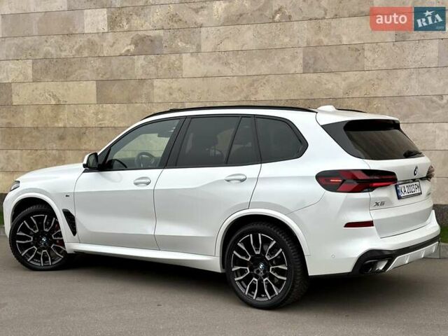 Белый БМВ Х5, объемом двигателя 2.99 л и пробегом 60 тыс. км за 96800 $, фото 22 на Automoto.ua