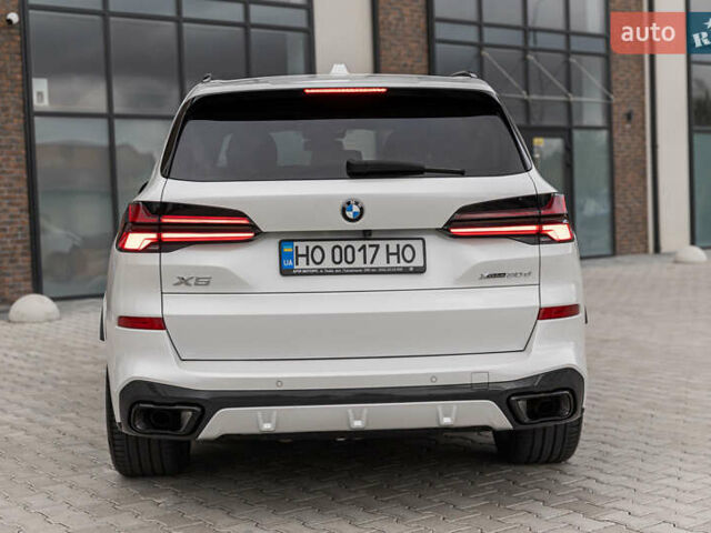 БМВ Х5 2023 в Тернополе на Automoto.ua Белый БМВ Х5, объемом двигателя 2.99 л и пробегом 66 тыс. км за 95000 $, фото 5 на Automoto.ua