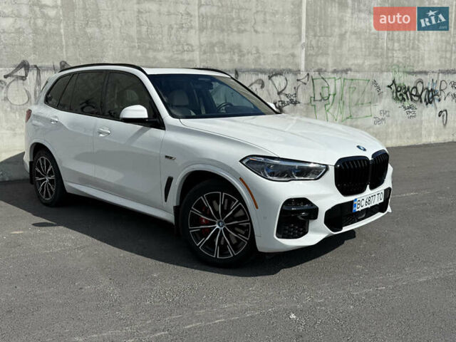 Белый БМВ Х5, объемом двигателя 3 л и пробегом 60 тыс. км за 78000 $, фото 28 на Automoto.ua