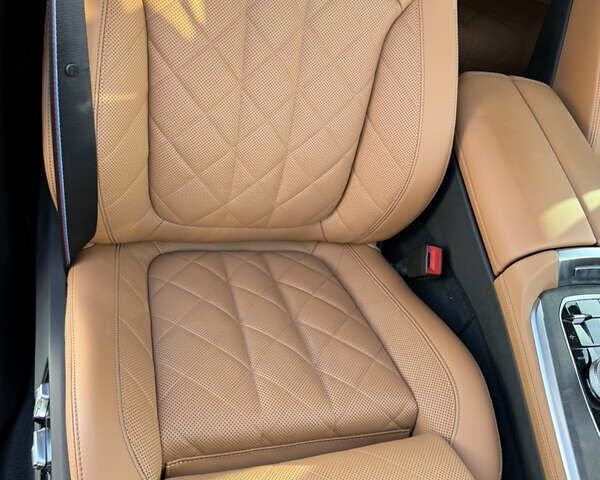 Белый БМВ Х5, объемом двигателя 3 л и пробегом 40 тыс. км за 120000 $, фото 16 на Automoto.ua