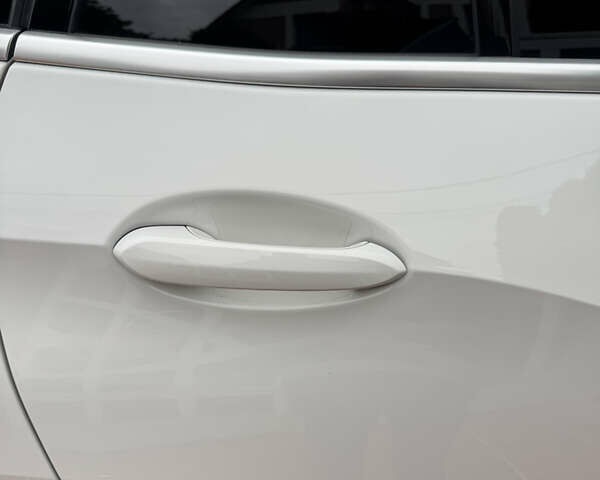 Белый БМВ Х5, объемом двигателя 2.99 л и пробегом 39 тыс. км за 94000 $, фото 28 на Automoto.ua