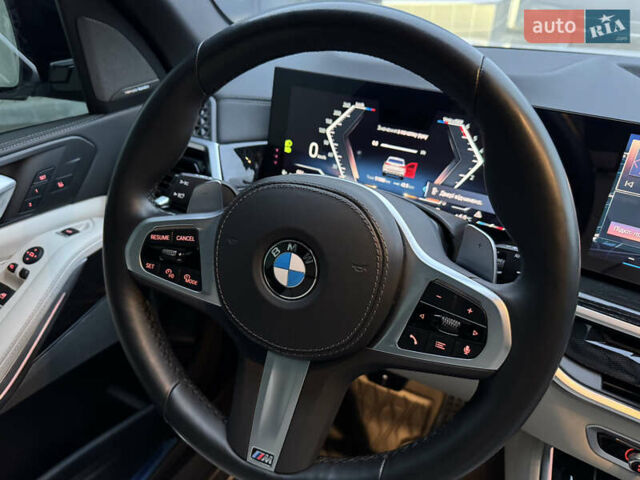 Белый БМВ Х5, объемом двигателя 3 л и пробегом 51 тыс. км за 97400 $, фото 25 на Automoto.ua