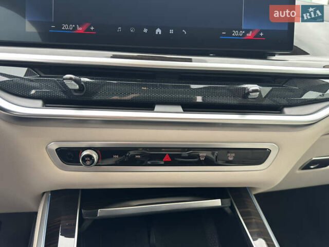 Белый БМВ Х5, объемом двигателя 2.99 л и пробегом 39 тыс. км за 94000 $, фото 23 на Automoto.ua