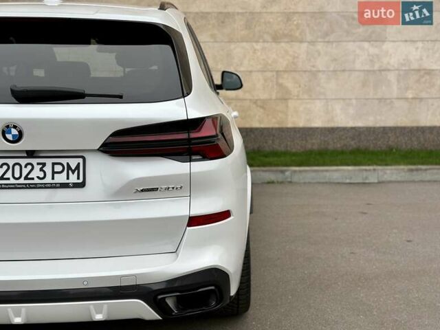 Белый БМВ Х5, объемом двигателя 2.99 л и пробегом 60 тыс. км за 96800 $, фото 47 на Automoto.ua