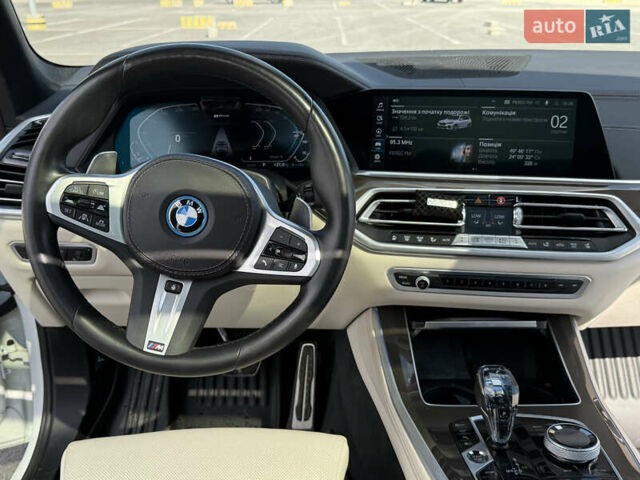 Белый БМВ Х5, объемом двигателя 3 л и пробегом 60 тыс. км за 78000 $, фото 38 на Automoto.ua