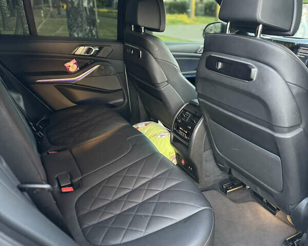 Белый БМВ Х5, объемом двигателя 3 л и пробегом 77 тыс. км за 85000 $, фото 48 на Automoto.ua