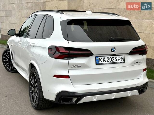 Белый БМВ Х5, объемом двигателя 2.99 л и пробегом 60 тыс. км за 96800 $, фото 19 на Automoto.ua