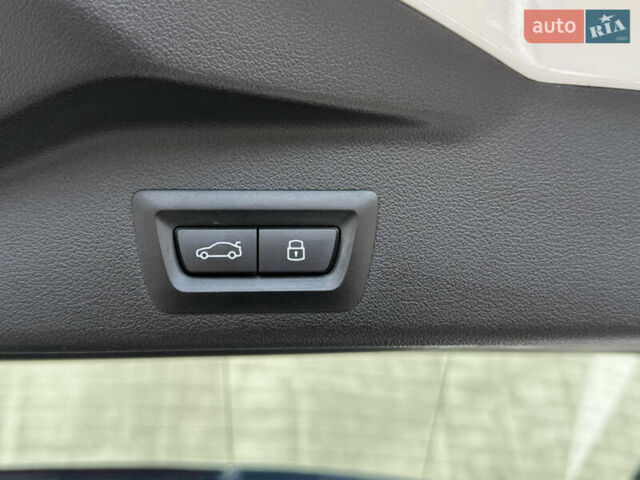 Белый БМВ Х5, объемом двигателя 3 л и пробегом 60 тыс. км за 78000 $, фото 34 на Automoto.ua