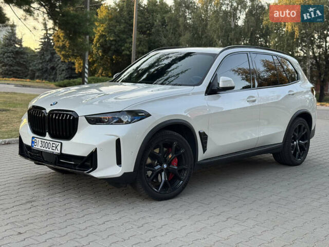 Белый БМВ Х5, объемом двигателя 3 л и пробегом 77 тыс. км за 85000 $, фото 10 на Automoto.ua