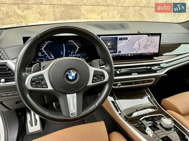 Белый БМВ Х5, объемом двигателя 2.99 л и пробегом 60 тыс. км за 96800 $, фото 65 на Automoto.ua