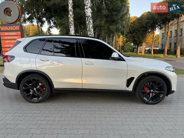 Белый БМВ Х5, объемом двигателя 3 л и пробегом 77 тыс. км за 85000 $, фото 26 на Automoto.ua