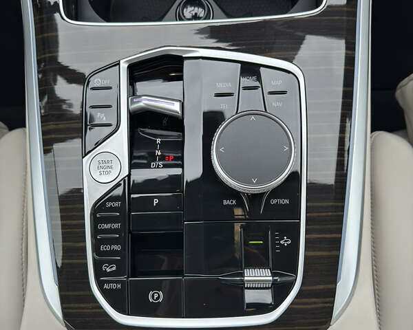 Белый БМВ Х5, объемом двигателя 2.99 л и пробегом 39 тыс. км за 94000 $, фото 16 на Automoto.ua