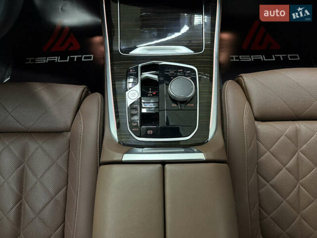 Білий БМВ Х5, об'ємом двигуна 3 л та пробігом 25 тис. км за 85000 $, фото 25 на Automoto.ua