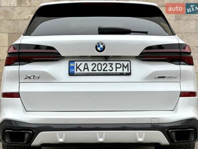 Белый БМВ Х5, объемом двигателя 2.99 л и пробегом 60 тыс. км за 96800 $, фото 46 на Automoto.ua