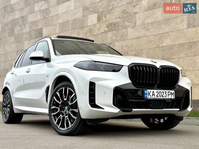 Белый БМВ Х5, объемом двигателя 2.99 л и пробегом 60 тыс. км за 96800 $, фото 6 на Automoto.ua