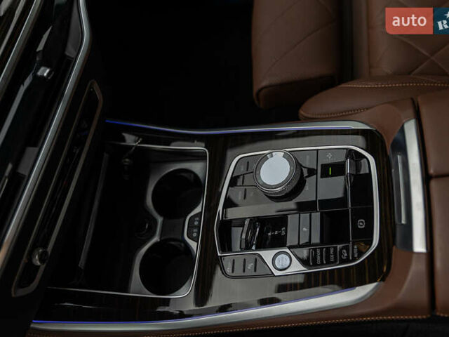 БМВ Х5 2023 в Тернополе на Automoto.ua Белый БМВ Х5, объемом двигателя 2.99 л и пробегом 66 тыс. км за 95000 $, фото 14 на Automoto.ua