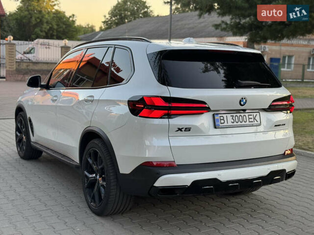 Белый БМВ Х5, объемом двигателя 3 л и пробегом 77 тыс. км за 85000 $, фото 28 на Automoto.ua