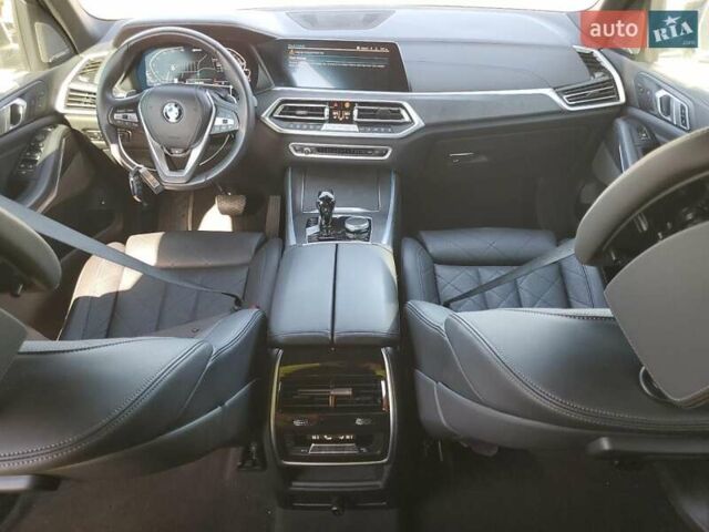 Белый БМВ Х5, объемом двигателя 3 л и пробегом 67 тыс. км за 25000 $, фото 7 на Automoto.ua