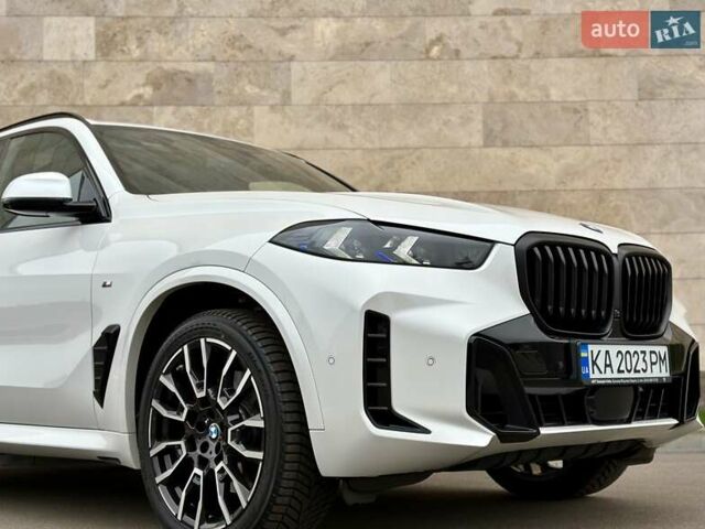 Белый БМВ Х5, объемом двигателя 2.99 л и пробегом 60 тыс. км за 96800 $, фото 42 на Automoto.ua