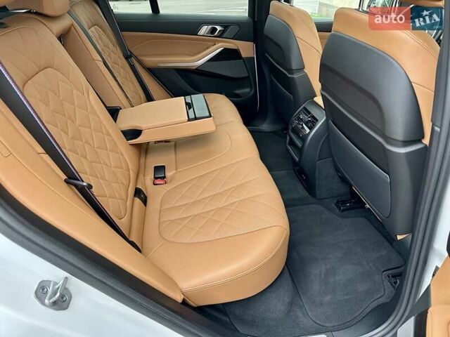 Белый БМВ Х5, объемом двигателя 2.99 л и пробегом 60 тыс. км за 96800 $, фото 85 на Automoto.ua