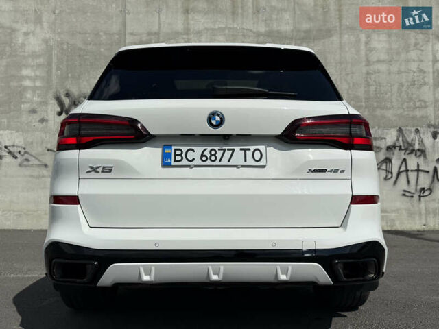 Белый БМВ Х5, объемом двигателя 3 л и пробегом 60 тыс. км за 78000 $, фото 14 на Automoto.ua
