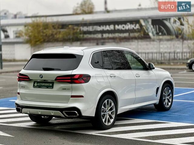 Белый БМВ Х5, объемом двигателя 3 л и пробегом 52 тыс. км за 79999 $, фото 8 на Automoto.ua