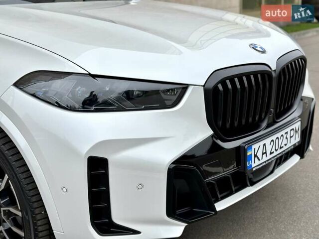 Белый БМВ Х5, объемом двигателя 2.99 л и пробегом 60 тыс. км за 96800 $, фото 44 на Automoto.ua