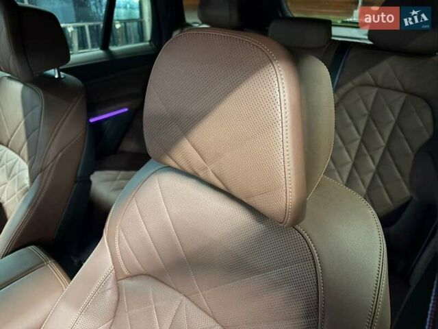 Білий БМВ Х5, об'ємом двигуна 2.99 л та пробігом 67 тис. км за 99200 $, фото 2 на Automoto.ua