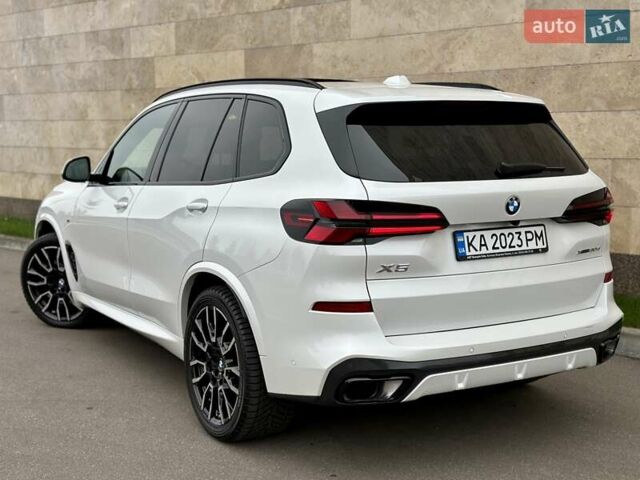 Белый БМВ Х5, объемом двигателя 2.99 л и пробегом 60 тыс. км за 96800 $, фото 20 на Automoto.ua