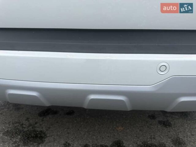 Білий БМВ Х5, об'ємом двигуна 2 л та пробігом 38 тис. км за 60100 $, фото 77 на Automoto.ua
