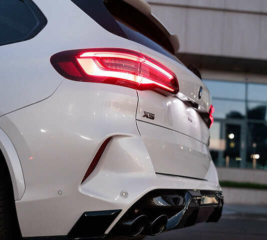 Білий БМВ Х5, об'ємом двигуна 4.4 л та пробігом 26 тис. км за 84000 $, фото 12 на Automoto.ua