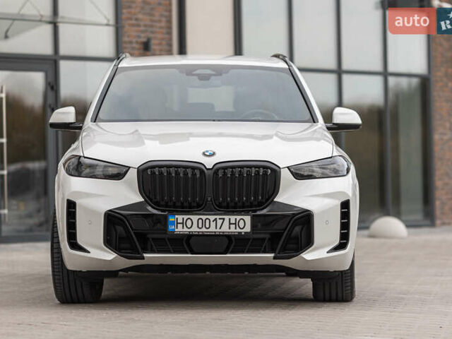 БМВ Х5 2023 в Тернополе на Automoto.ua Белый БМВ Х5, объемом двигателя 2.99 л и пробегом 66 тыс. км за 95000 $, фото 3 на Automoto.ua