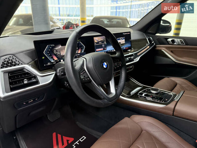 Білий БМВ Х5, об'ємом двигуна 3 л та пробігом 25 тис. км за 85000 $, фото 18 на Automoto.ua