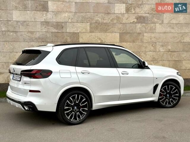 Белый БМВ Х5, объемом двигателя 2.99 л и пробегом 60 тыс. км за 96800 $, фото 11 на Automoto.ua