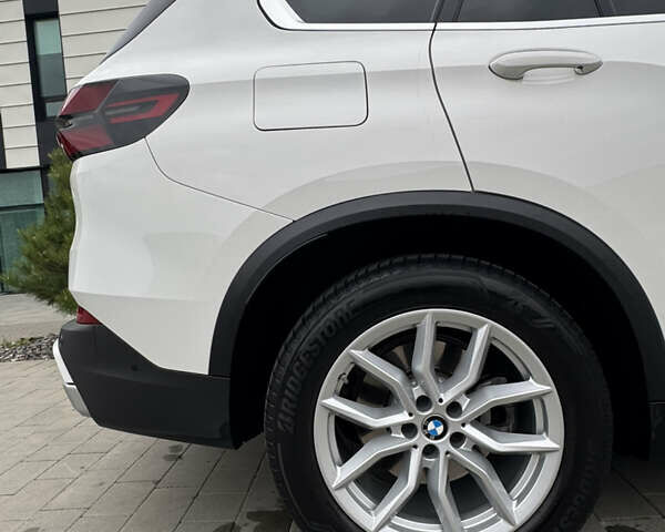 Белый БМВ Х5, объемом двигателя 2.99 л и пробегом 39 тыс. км за 94000 $, фото 5 на Automoto.ua