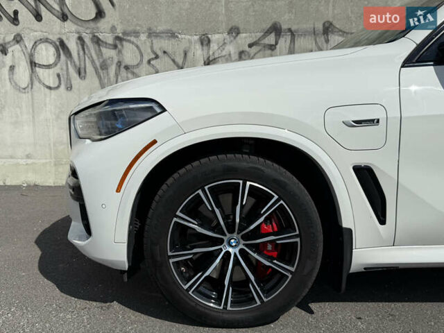 Белый БМВ Х5, объемом двигателя 3 л и пробегом 60 тыс. км за 78000 $, фото 23 на Automoto.ua