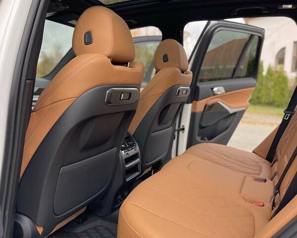 Білий БМВ Х5, об'ємом двигуна 3 л та пробігом 10 тис. км за 81900 $, фото 23 на Automoto.ua