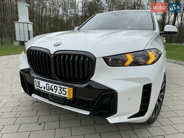 Белый БМВ Х5, объемом двигателя 2.99 л и пробегом 30 тыс. км за 99000 $, фото 5 на Automoto.ua