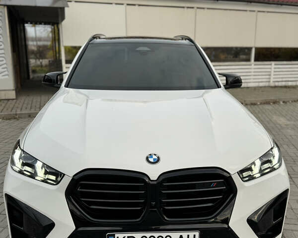 Белый БМВ Х5, объемом двигателя 3 л и пробегом 19 тыс. км за 89000 $, фото 5 на Automoto.ua