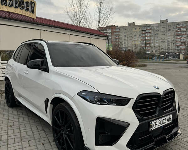 Белый БМВ Х5, объемом двигателя 3 л и пробегом 19 тыс. км за 89000 $, фото 16 на Automoto.ua