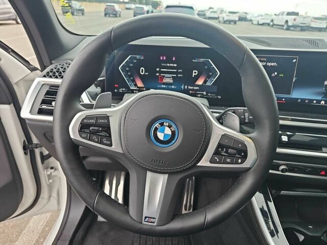 Белый БМВ Х5, объемом двигателя 0 л и пробегом 5 тыс. км за 73500 $, фото 6 на Automoto.ua