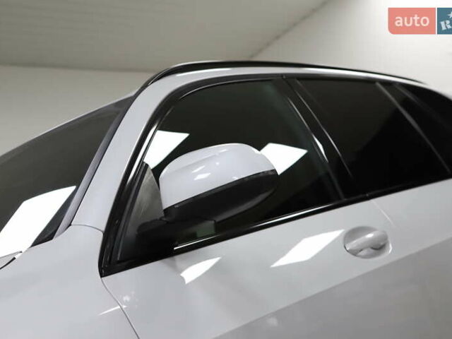 Белый БМВ Х5, объемом двигателя 3 л и пробегом 4 тыс. км за 78999 $, фото 57 на Automoto.ua