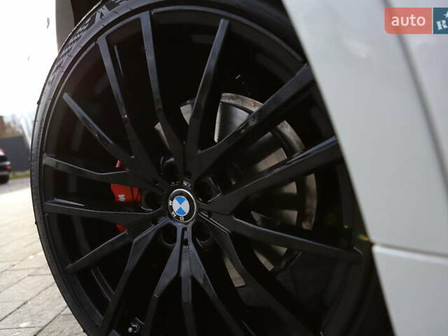 Білий БМВ Х5, об'ємом двигуна 3 л та пробігом 4 тис. км за 73899 $, фото 49 на Automoto.ua