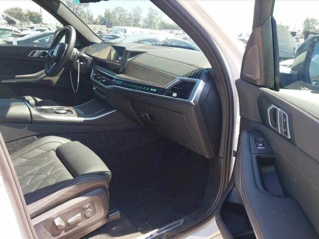 Білий БМВ Х5, об'ємом двигуна 3 л та пробігом 11 тис. км за 65000 $, фото 6 на Automoto.ua