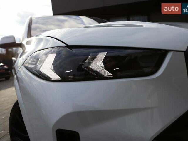 Білий БМВ Х5, об'ємом двигуна 3 л та пробігом 4 тис. км за 73899 $, фото 47 на Automoto.ua