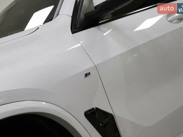 Белый БМВ Х5, объемом двигателя 3 л и пробегом 4 тыс. км за 78999 $, фото 58 на Automoto.ua