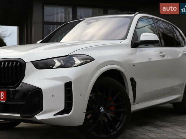 Білий БМВ Х5, об'ємом двигуна 3 л та пробігом 4 тис. км за 73899 $, фото 16 на Automoto.ua